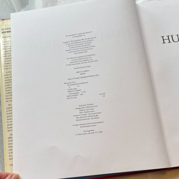 Hummingbirds Photographs Book by Scott Weidensaul - Picture 6 of 12